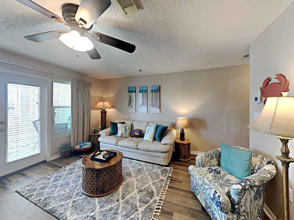 Grand Caribbean Destin #210 East